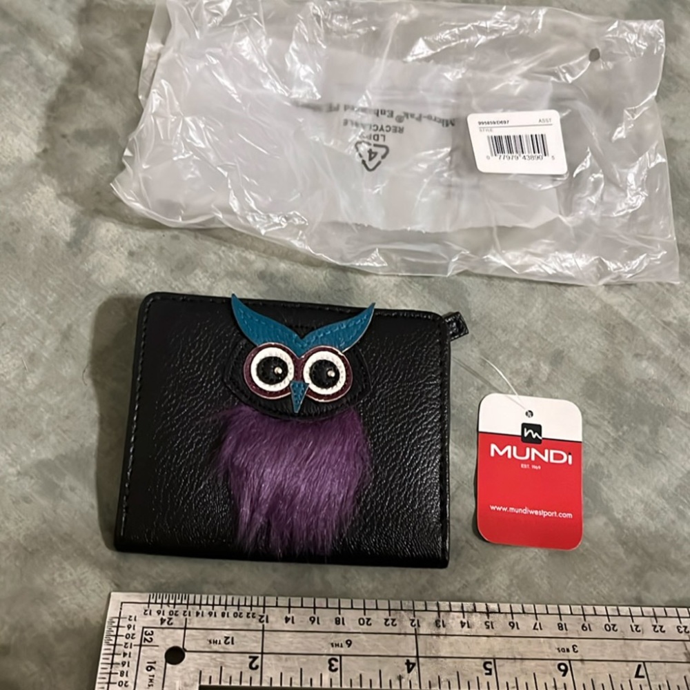 Mundi NEW Owl Wallet ( Furry Friends Bi-Fold ) Black